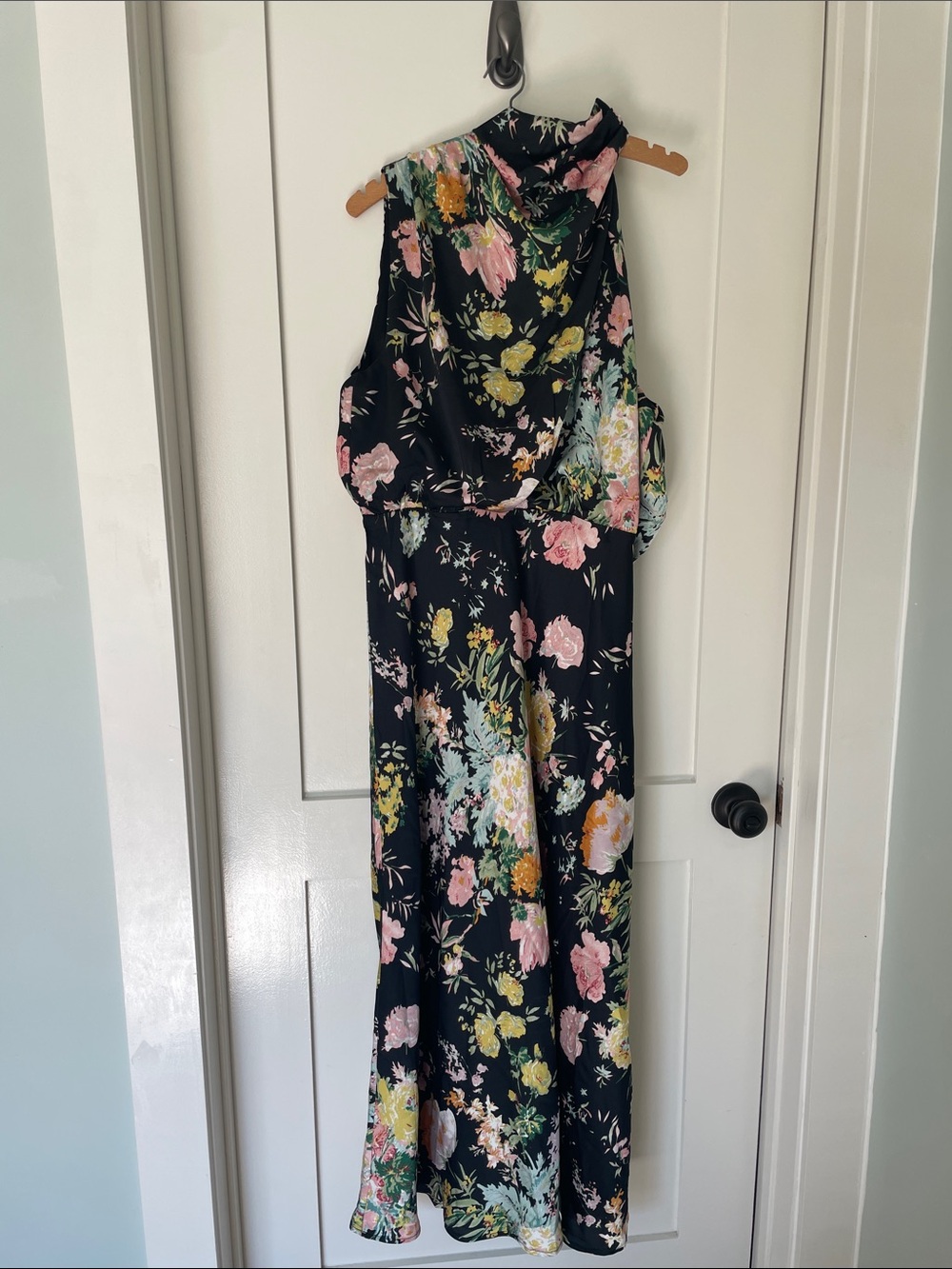 Petal + Pup Anabelle Funnel Neck Satin Midi Dress – Size extra Large